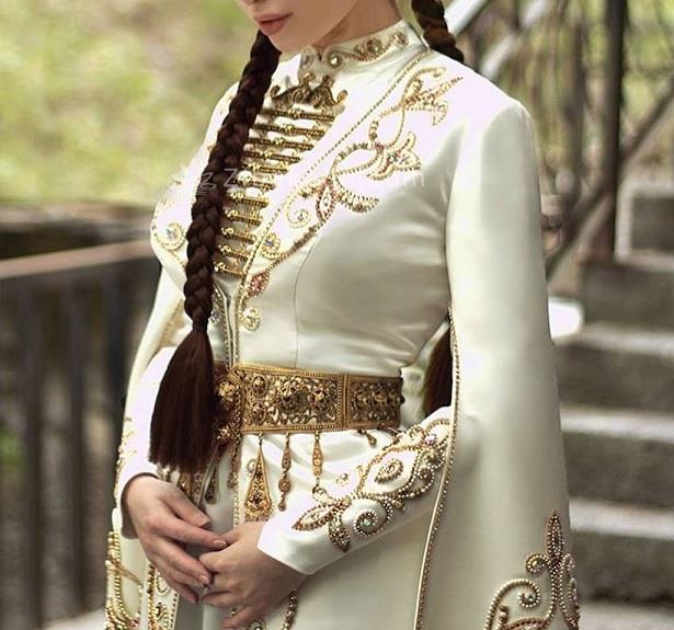 مانتو عقد از کجا بخرم